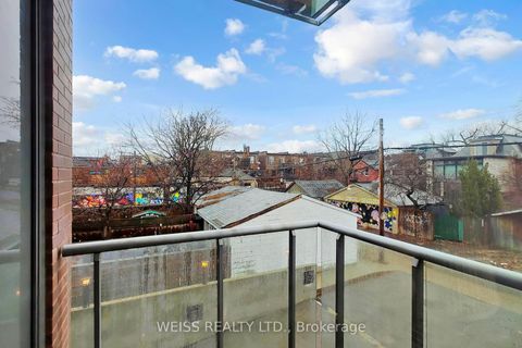 Photo 21 at 215 - 707 Dovercourt Road, Little Italy, Toronto