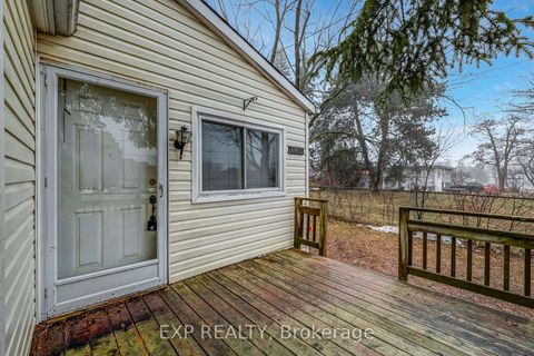 Photo 3 at 6160 King Road, Nobleton, King