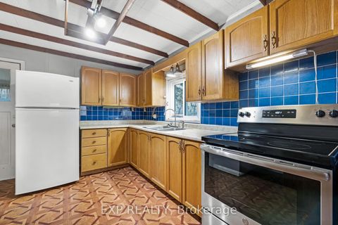 Photo 13 at 6160 King Road, Nobleton, King