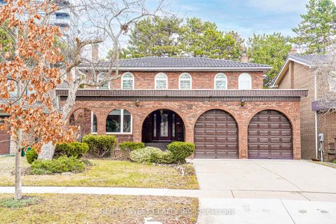 Photo 0 at 31 Canterbury Crescent, Humber Valley, Toronto