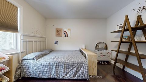 Photo 24 at 19 Harjolyn Drive, City Centre West, Toronto