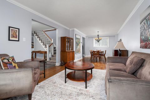 Photo 9 at 9 Manning Crescent, College Manor, Newmarket