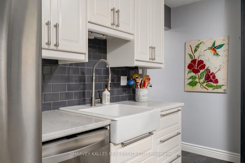 Photo 14 at 9 Manning Crescent, College Manor, Newmarket