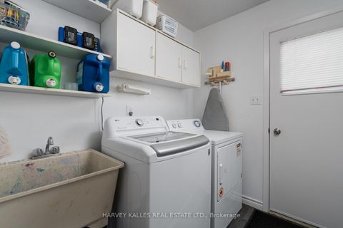 Photo 30 at 9 Manning Crescent, College Manor, Newmarket