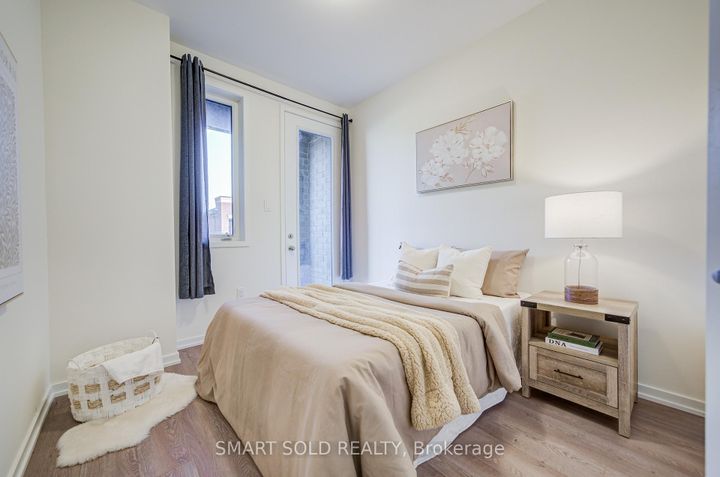 Photo 32 at 25 Origin Way, Patterson, Vaughan