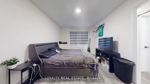 Photo 17 at 35 Bavin Street, Bowmanville, Clarington