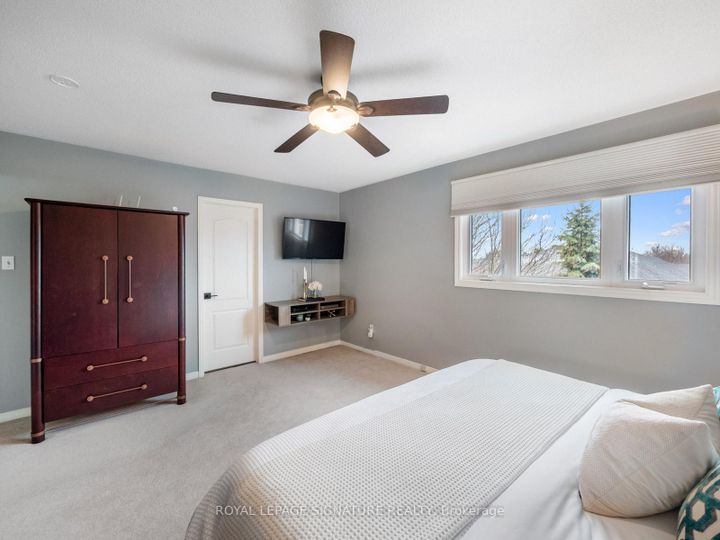 Photo 24 at 72 Cantertrot Court, Brownridge, Vaughan