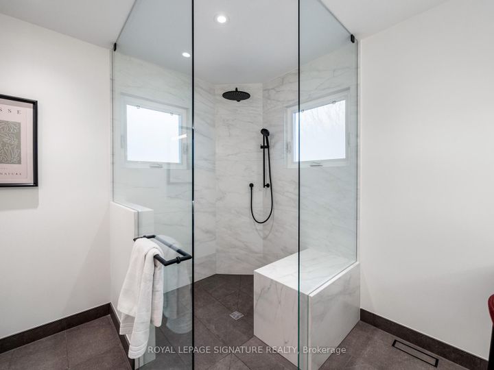 Photo 26 at 72 Cantertrot Court, Brownridge, Vaughan