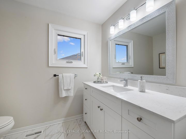 Photo 30 at 72 Cantertrot Court, Brownridge, Vaughan