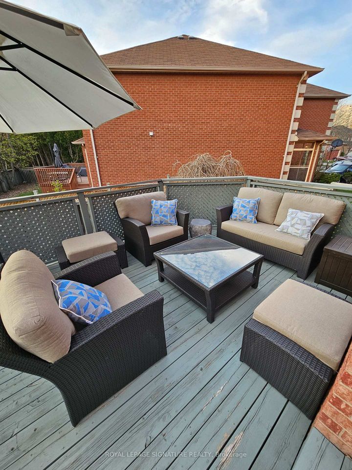 Photo 46 at 72 Cantertrot Court, Brownridge, Vaughan