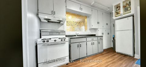 Photo 4 at 60 Phillip Avenue, Cliffside, Toronto