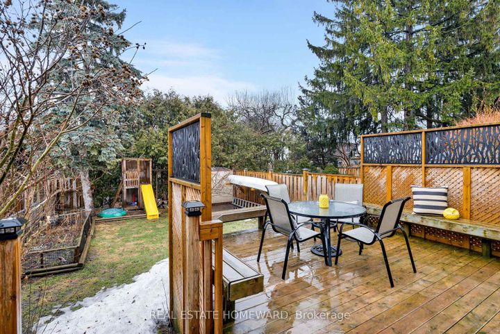 Photo 37 at 1821 Listowell Crescent, Liverpool, Pickering