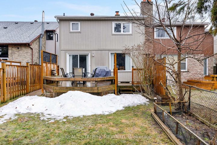 Photo 38 at 1821 Listowell Crescent, Liverpool, Pickering