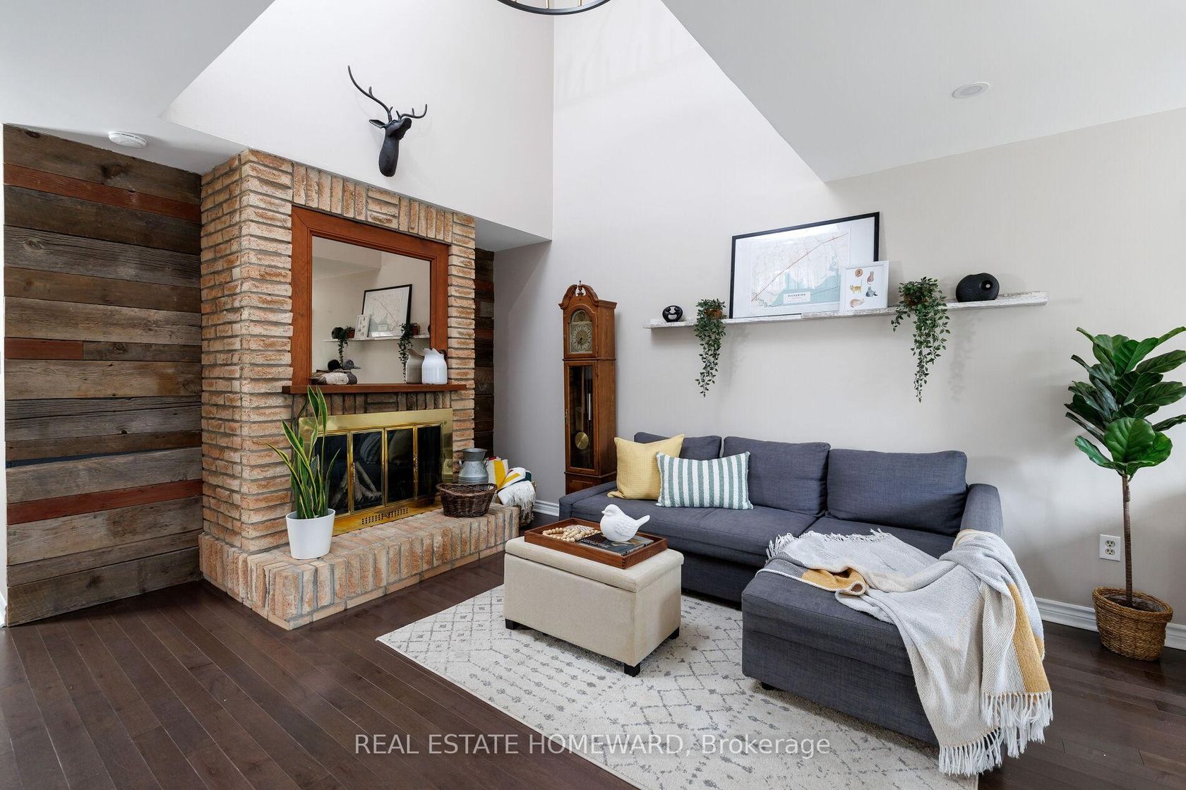 1821 Listowell Crescent, Liverpool, Pickering 2