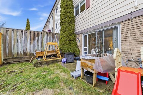 Photo 28 at 55 - 966 Adelaide Avenue E, Eastdale, Oshawa