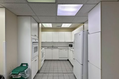 Photo 37 at 1520 - 88 Corporate Drive, Woburn, Toronto