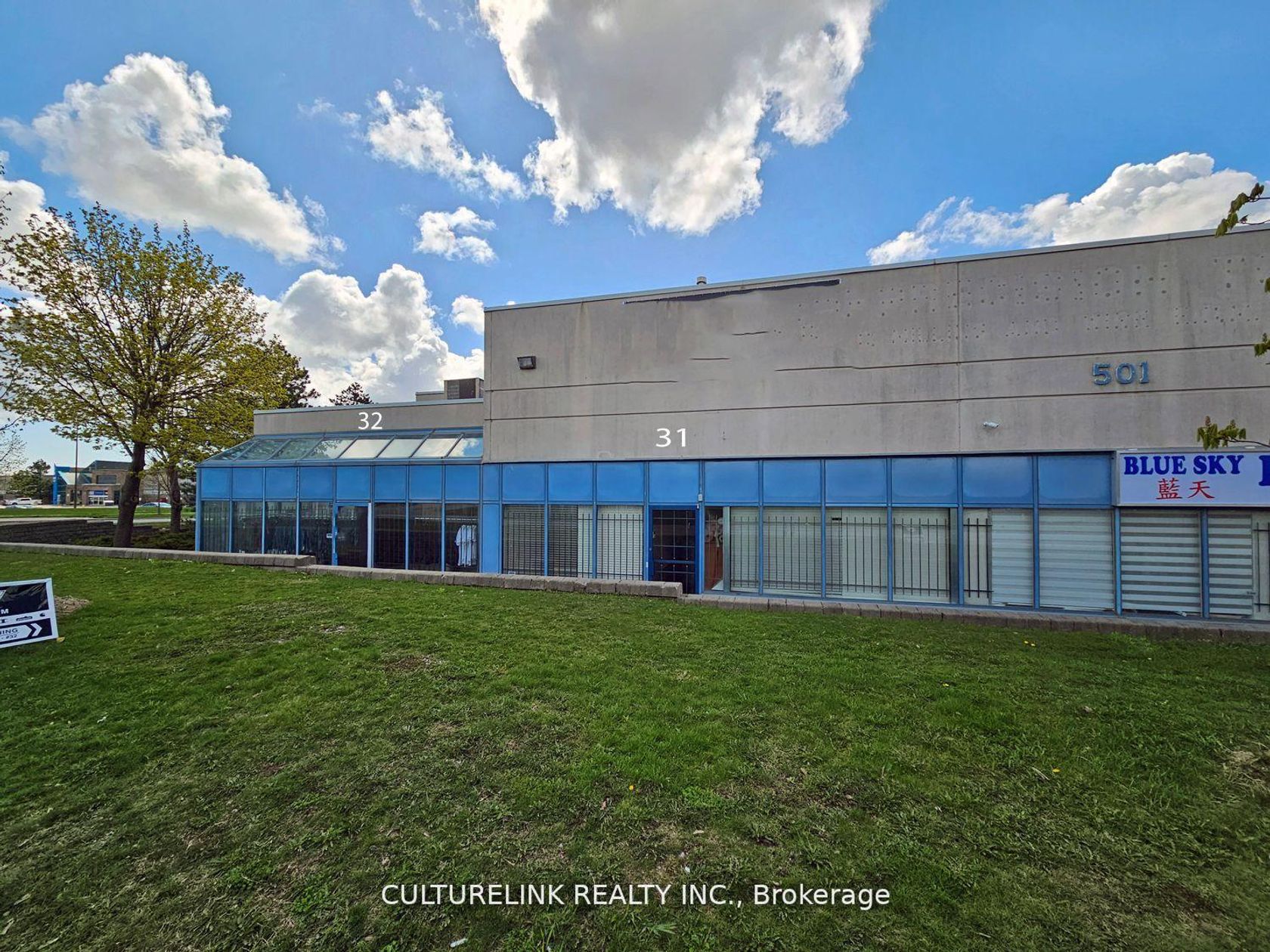 31 & 32 - 501 Passmore Avenue, Milliken, Toronto photo number 2