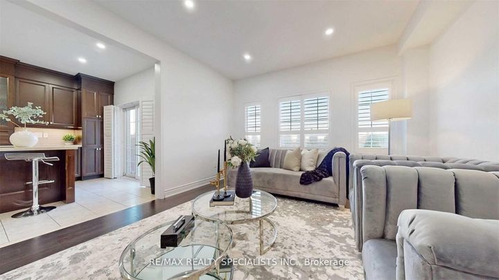 Photo 6 at 92 Kettlewell Crescent, Wellington, Brampton