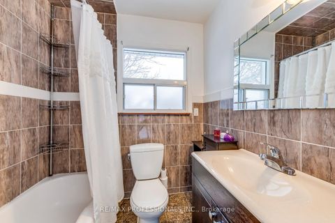 Photo 24 at 7 Belgate Place, West Deane, Toronto