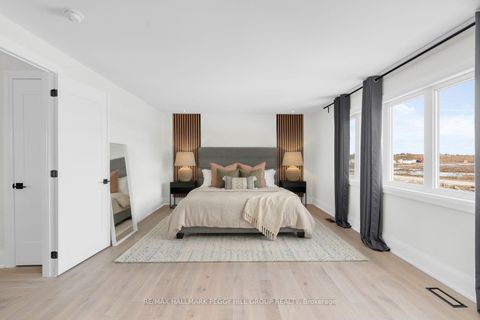 Photo 12 at 61 Strathgreen Lane, Keswick South, Georgina