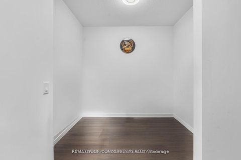 Photo 4 at 317 - 50 O'neil Road, Don Mills, Toronto