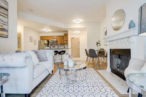 Photo 9 at LPH2 - 25 Grenville Street, Bay Street Corridor, Toronto