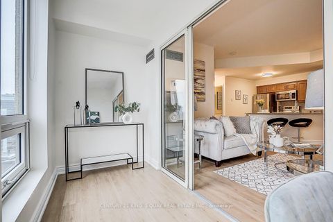 Photo 17 at LPH2 - 25 Grenville Street, Bay Street Corridor, Toronto