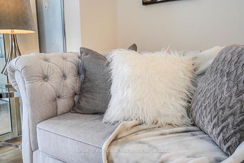 Photo 26 at LPH2 - 25 Grenville Street, Bay Street Corridor, Toronto