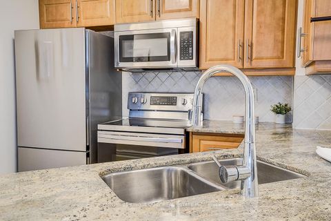 Photo 27 at LPH2 - 25 Grenville Street, Bay Street Corridor, Toronto