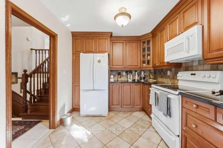 Photo 18 at 39 Deerford Road, Don Valley Village, Toronto