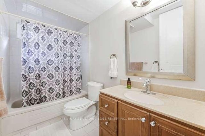 Photo 32 at 39 Deerford Road, Don Valley Village, Toronto