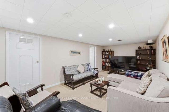 Photo 37 at 39 Deerford Road, Don Valley Village, Toronto