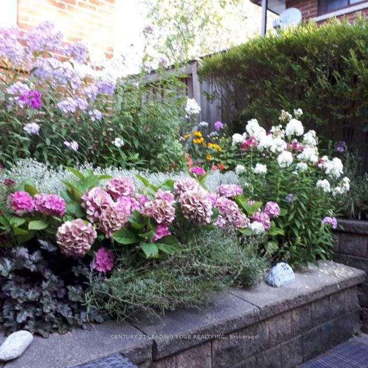 Photo 44 at 39 Deerford Road, Don Valley Village, Toronto