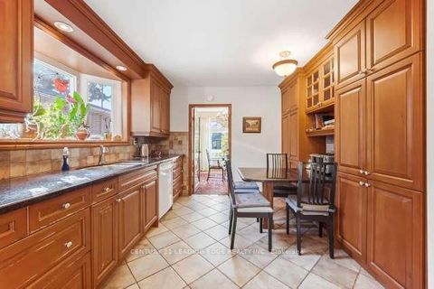 Photo 16 at 39 Deerford Road, Don Valley Village, Toronto