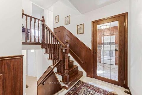 Photo 19 at 39 Deerford Road, Don Valley Village, Toronto