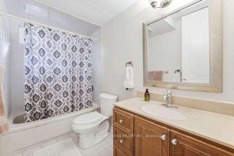 Photo 32 at 39 Deerford Road, Don Valley Village, Toronto