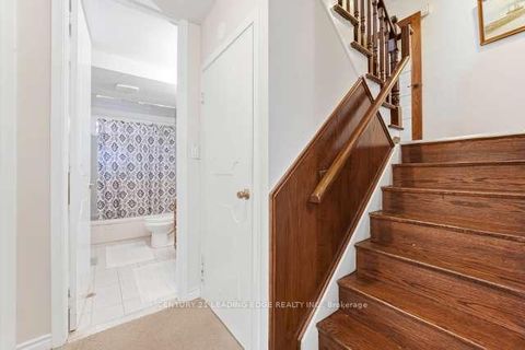 Photo 33 at 39 Deerford Road, Don Valley Village, Toronto