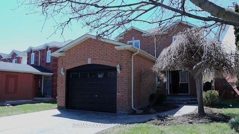 Photo 0 at 10 Elephant Hill Drive, Bowmanville, Clarington