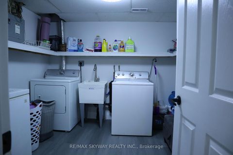 Photo 24 at 10 Elephant Hill Drive, Bowmanville, Clarington