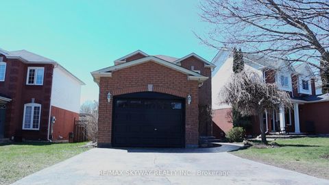 Photo 30 at 10 Elephant Hill Drive, Bowmanville, Clarington