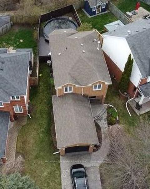 Photo 32 at 10 Elephant Hill Drive, Bowmanville, Clarington