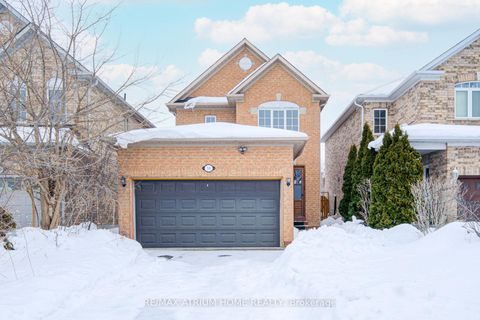 Photo 1 at 59 Hollybush Drive, Maple, Vaughan