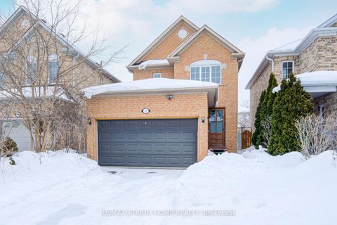 Photo 2 at 59 Hollybush Drive, Maple, Vaughan