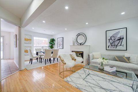 Photo 9 at 59 Hollybush Drive, Maple, Vaughan