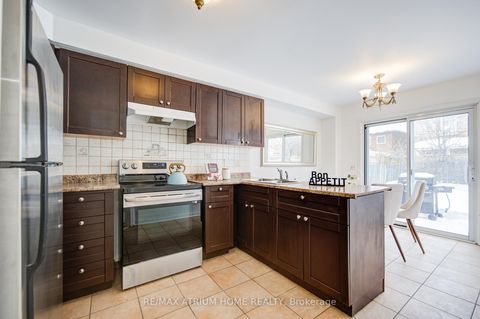Photo 18 at 59 Hollybush Drive, Maple, Vaughan