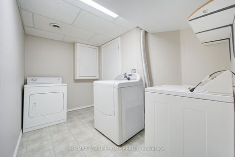 Photo 39 at 59 Hollybush Drive, Maple, Vaughan