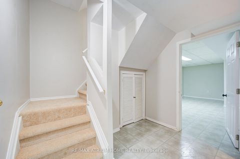 Photo 40 at 59 Hollybush Drive, Maple, Vaughan