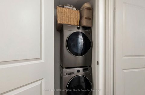 Photo 7 at 303 - 560 Front Street W, Waterfront Communities C1, Toronto