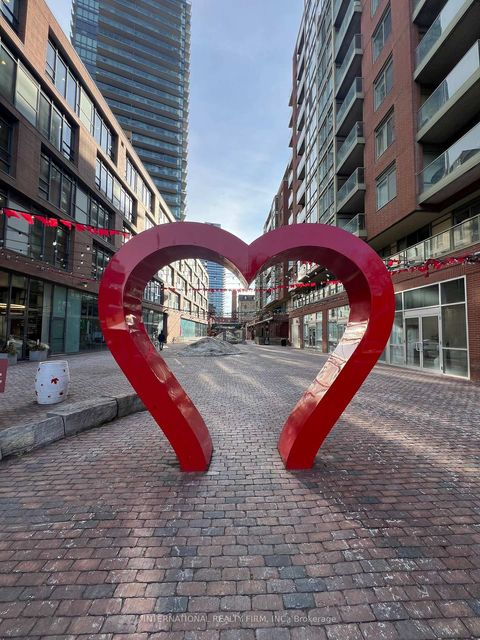 Photo 13 at PH5 - 65 Scadding Avenue, Waterfront Communities C8, Toronto