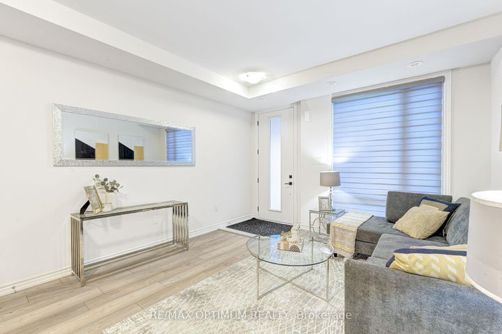 Photo 8 at 46 - 45 Knotsberry Circle, Bram West, Brampton